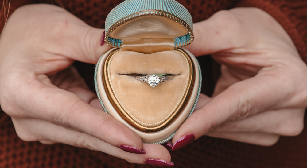 Guide to Vintage Engagement Rings