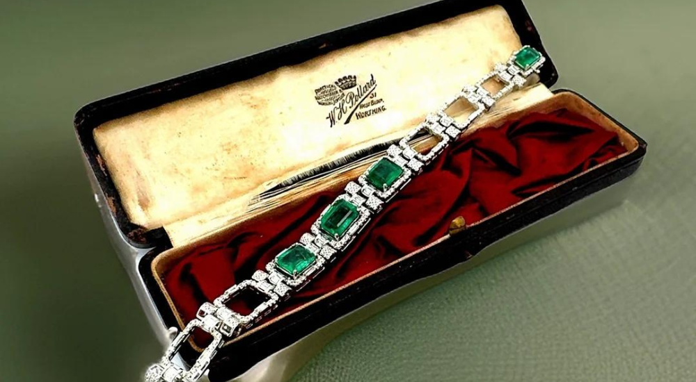 Guide to Buying Estate Jewelry