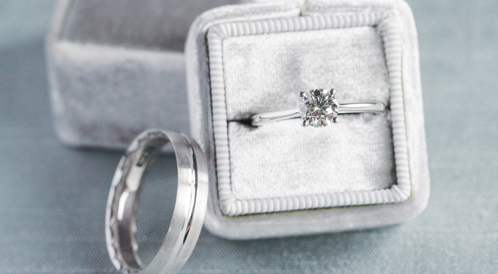 A Guide to Engagement Ring Shopping