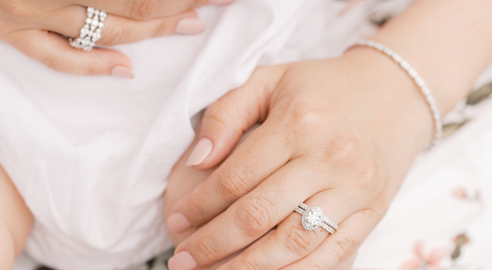 Thoughtful Jewelry Gifts to Celebrate New Moms