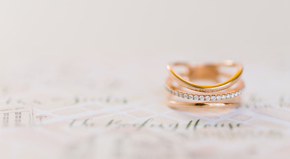 Celebrate Your Anniversary with Jewelry That Speaks from the Heart