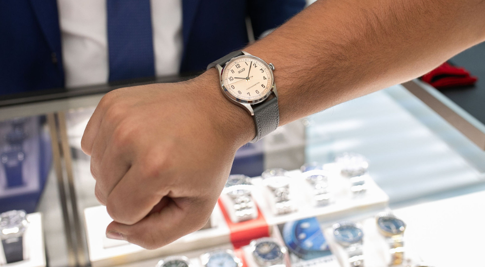 Tips for Selling or Trading Your Watch