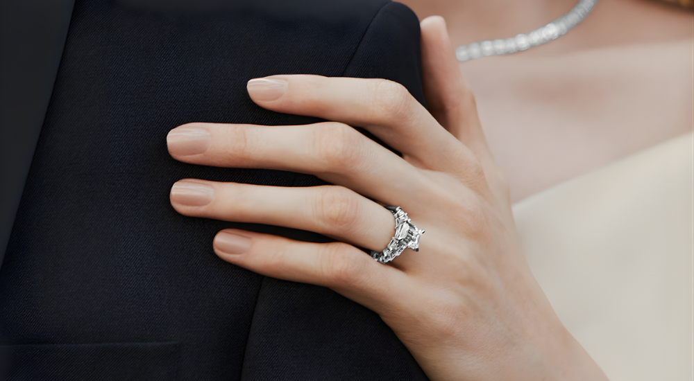 How to Choose an Engagement Ring in 2026