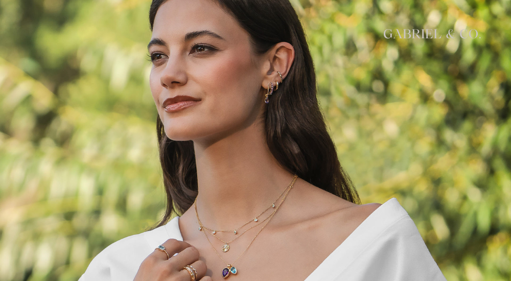 Pendant and Earring Gifts in Mount Joy