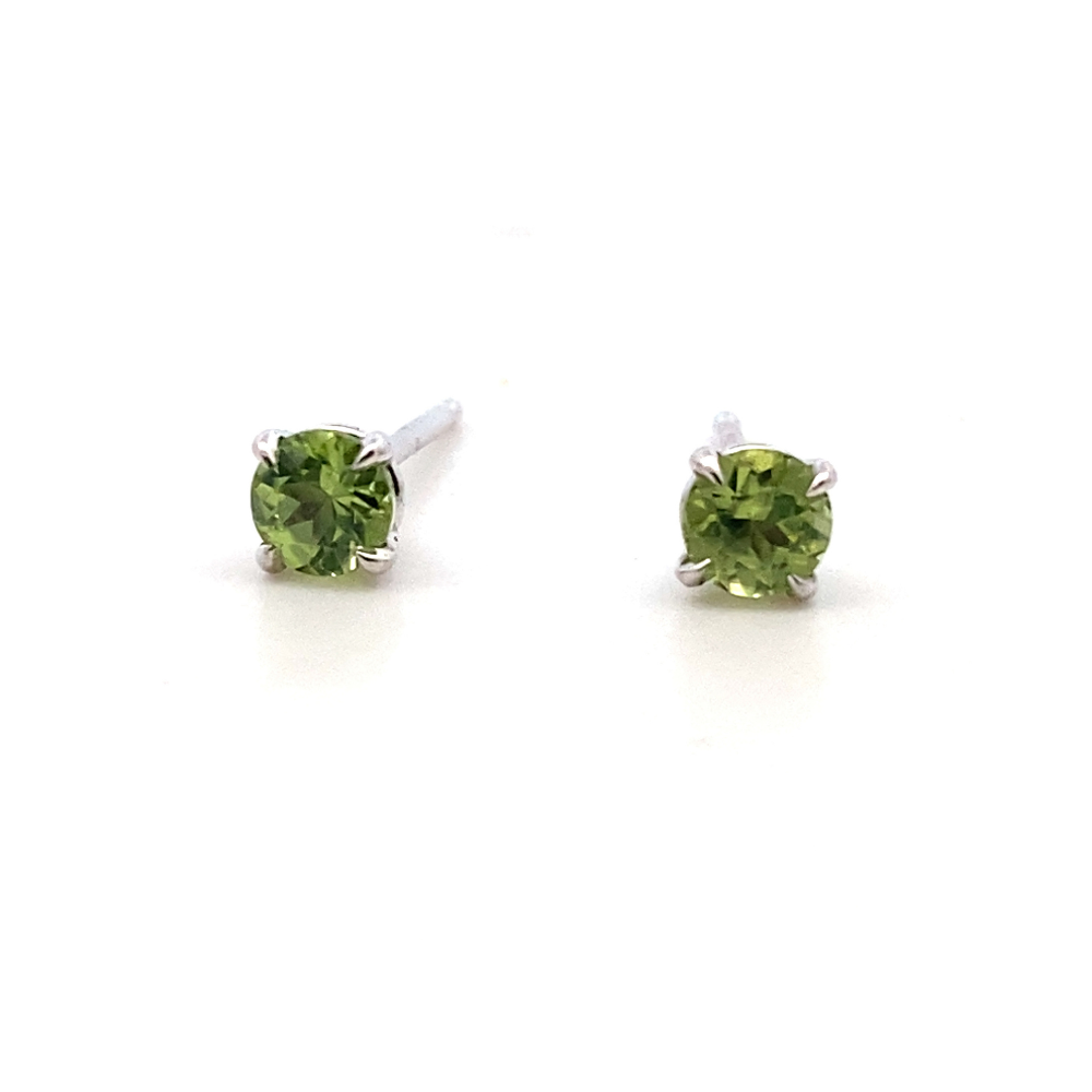 Koser In House
3.5 mm Peridot
AA quality
Studs


These 14-karat