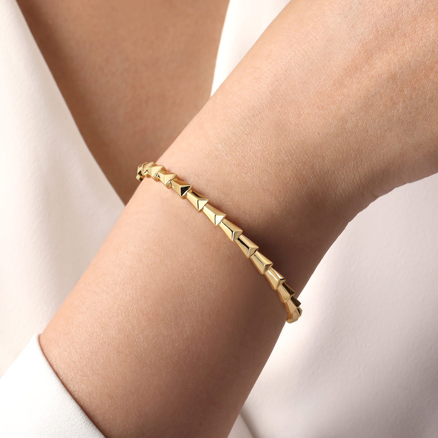 Gabriel & Co. Geometric Open Bangle