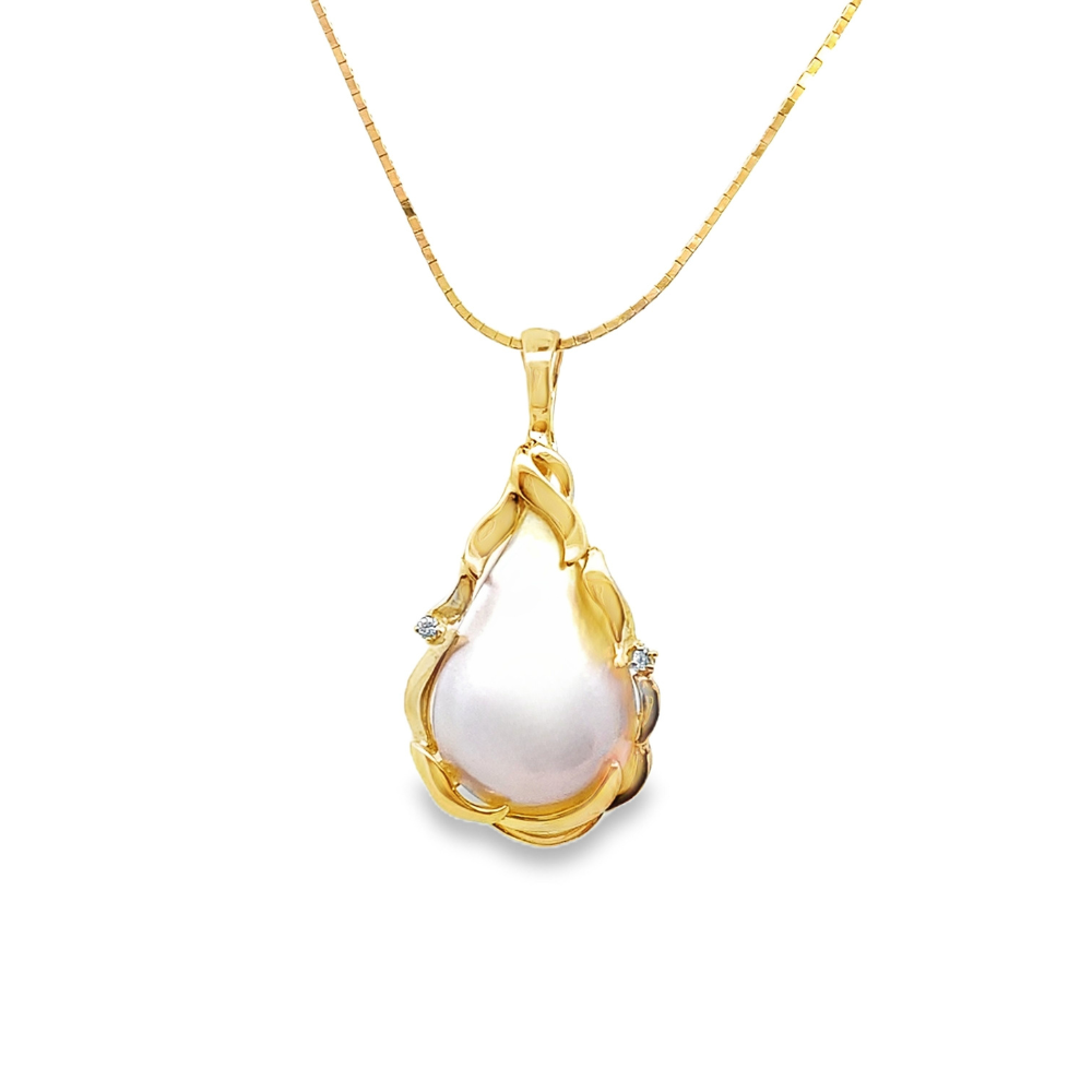 Mabe Pearl Pendant
