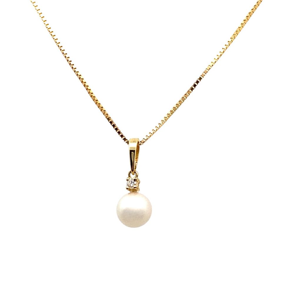 Cultured Pearl Pendant