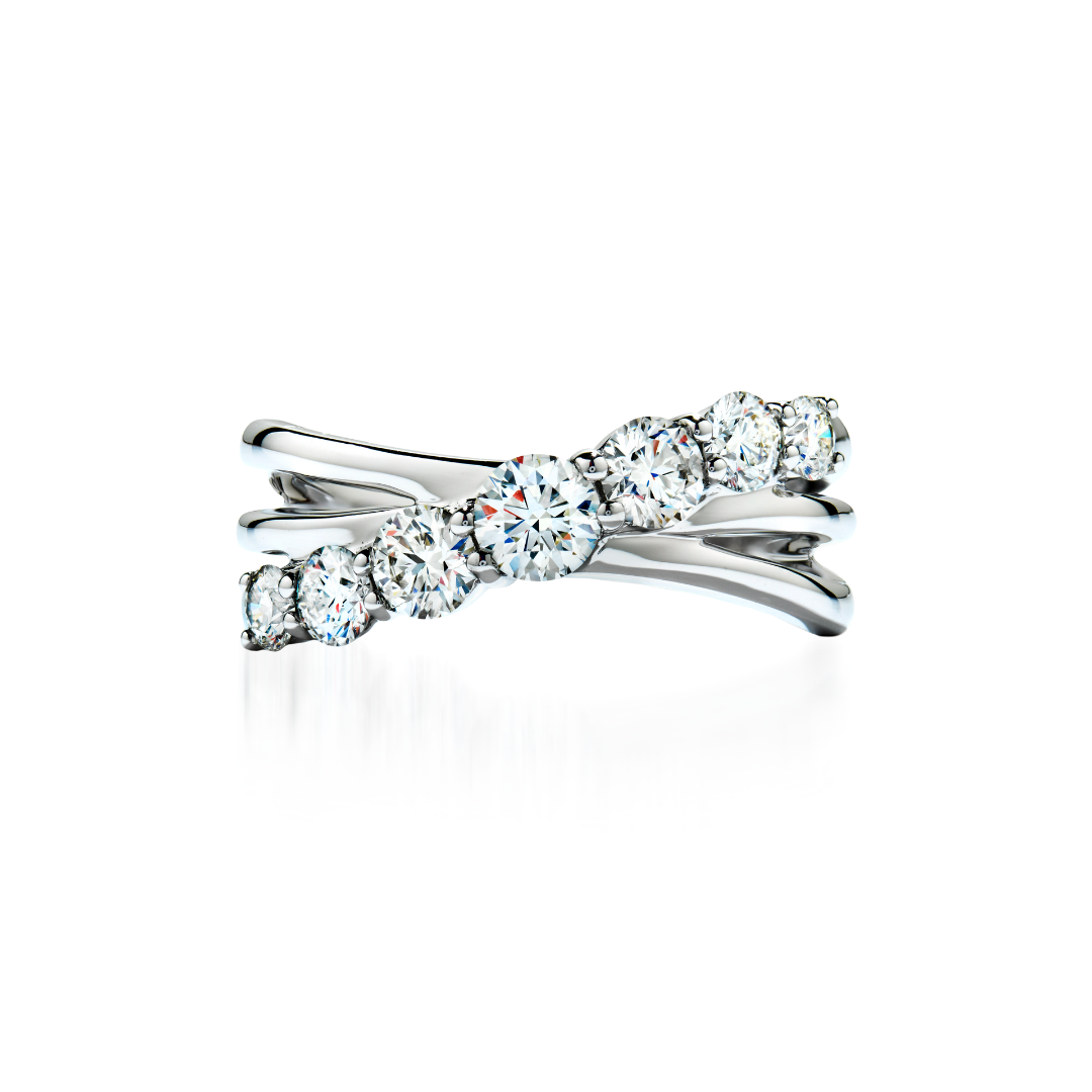 Hearts On Fire Intermingle Diamond Right Hand Ring