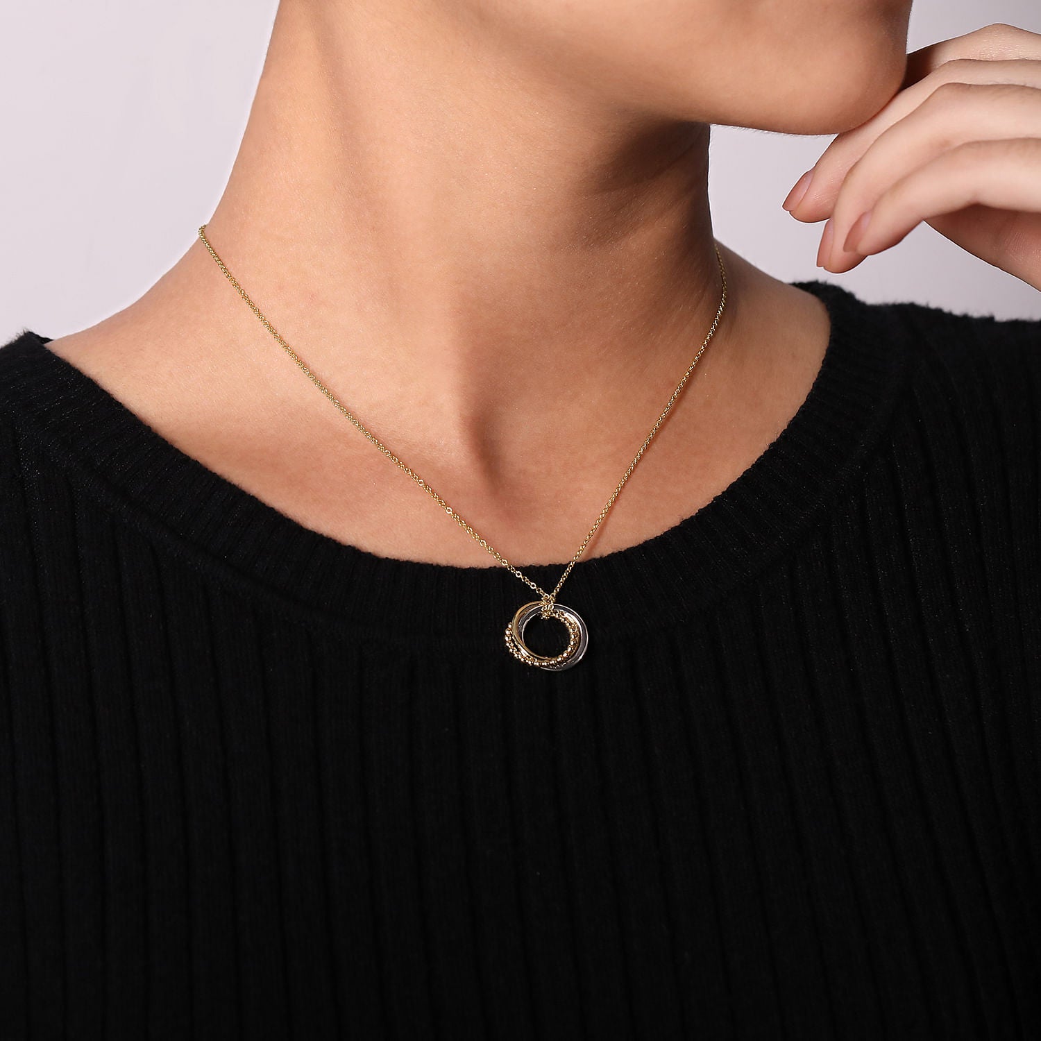 Gabriel & Co. Bujukan Diamond Interlocking Circles Pendant