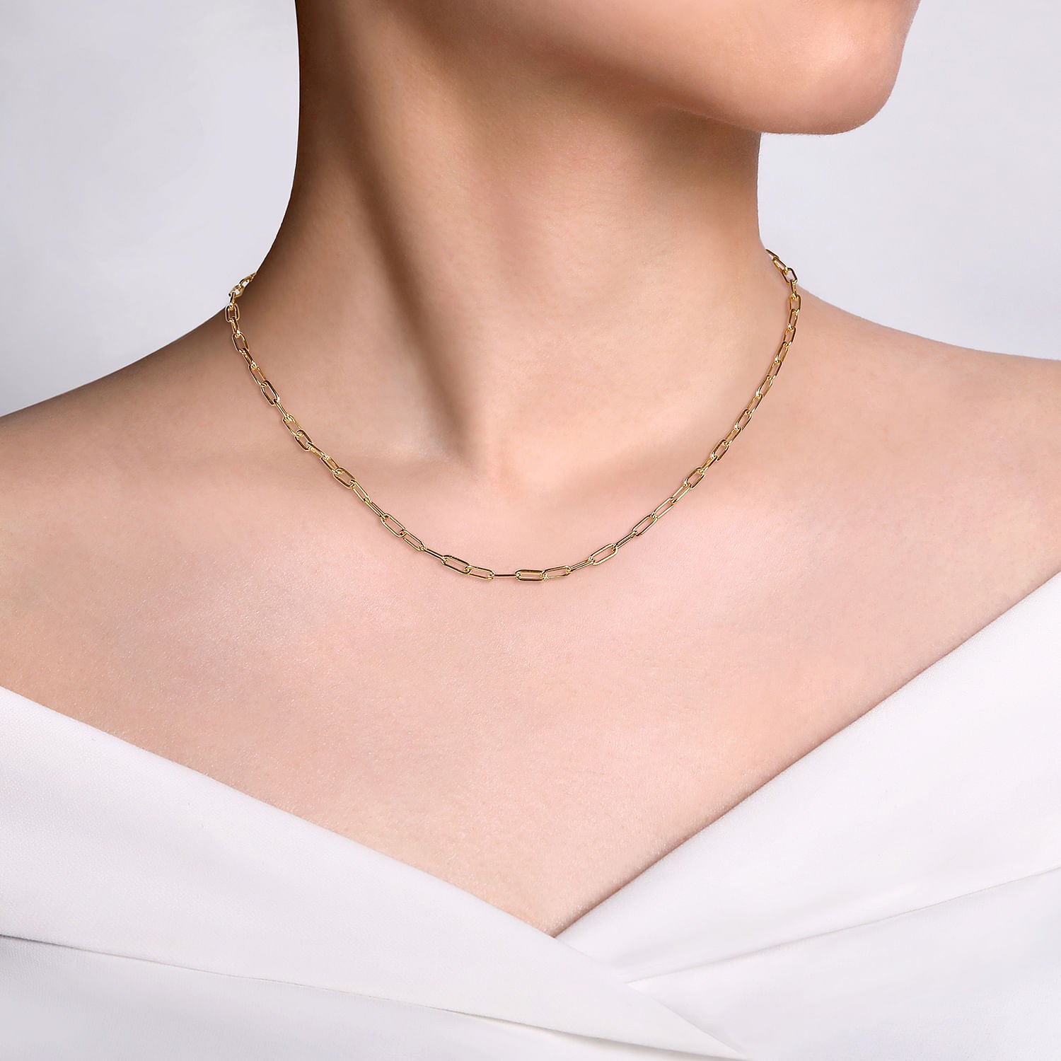Gabriel & Co. Hollow Paper Clip Chain Necklace