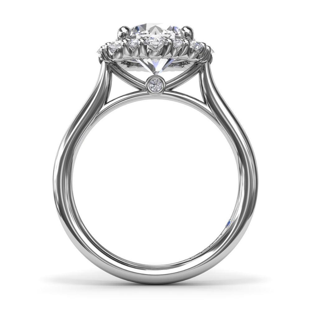 Fana Graduated Halo Diamond Engagement Ring