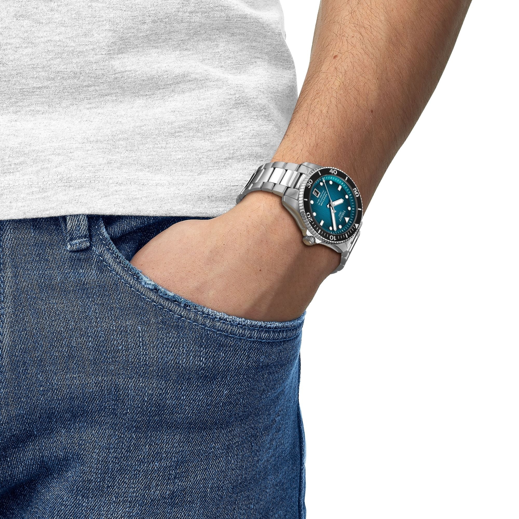 TISSOT Seastar 1000 40mm Watch T120.807.11.091.00