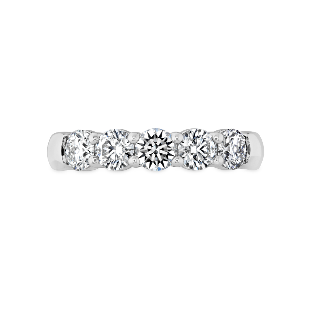 Hearts on Fire Signature 1 Carat Five-Stone Diamond Band